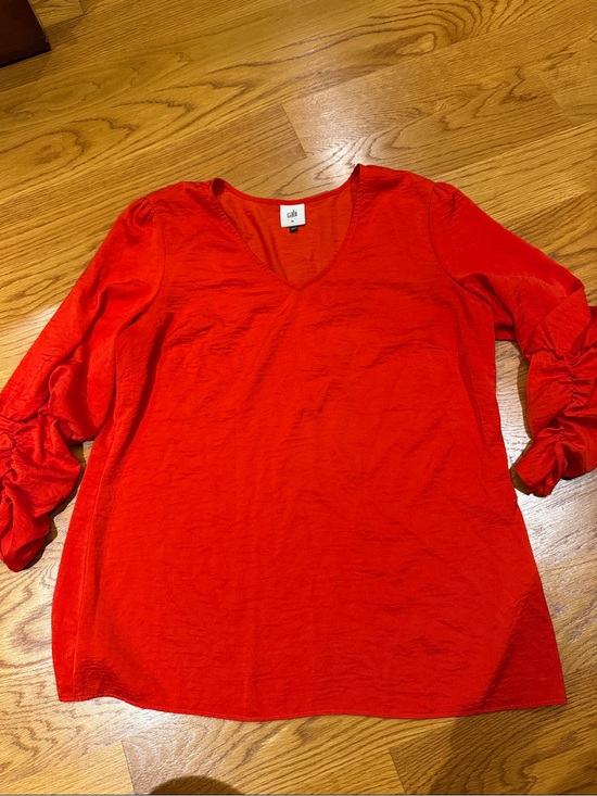 CAbi Tops - CAbi Red V-Neck Ruched Sleeve Tunic Top
